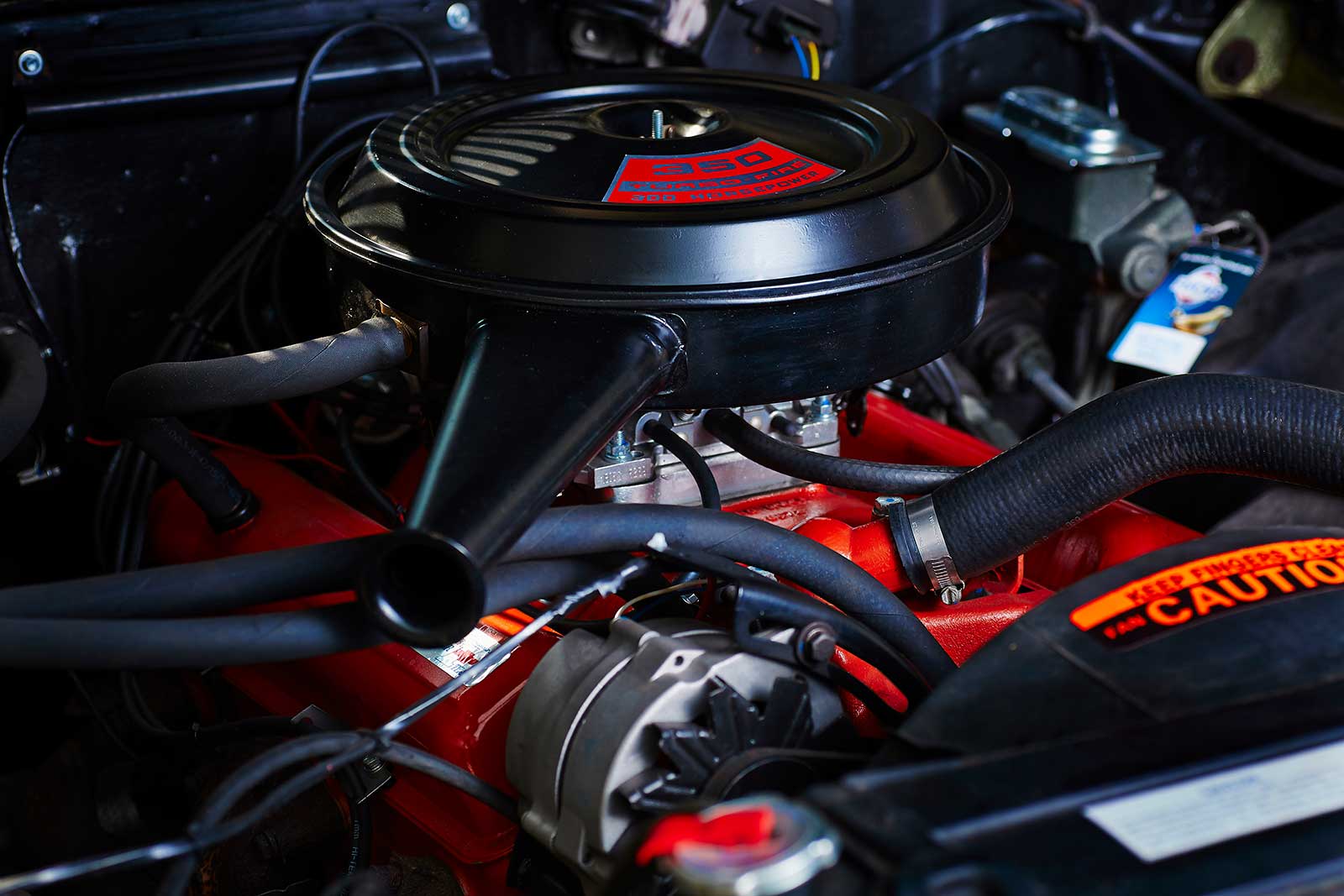 Ford Mustang in US Car Werkstatt Saarland